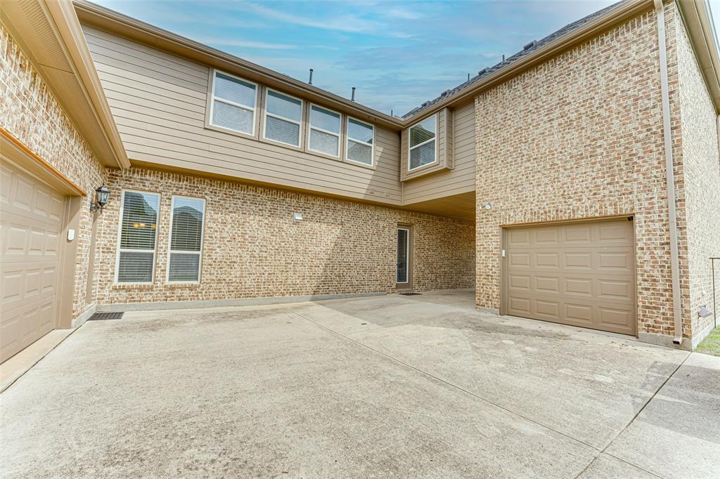 6302 Northridge Parkway