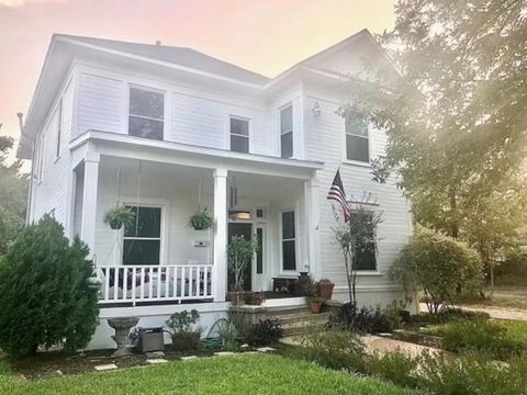 617 S 12th Street Waco TX 76706