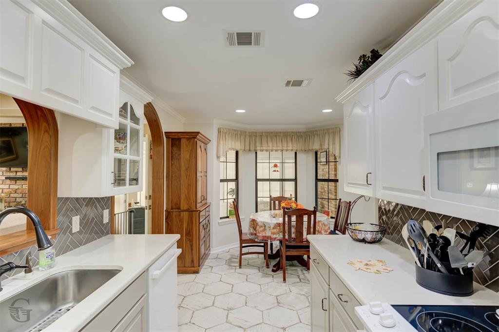 Woodlake South - Residential