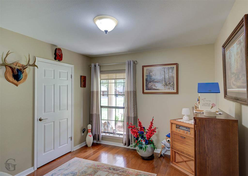 Woodlake South - Residential