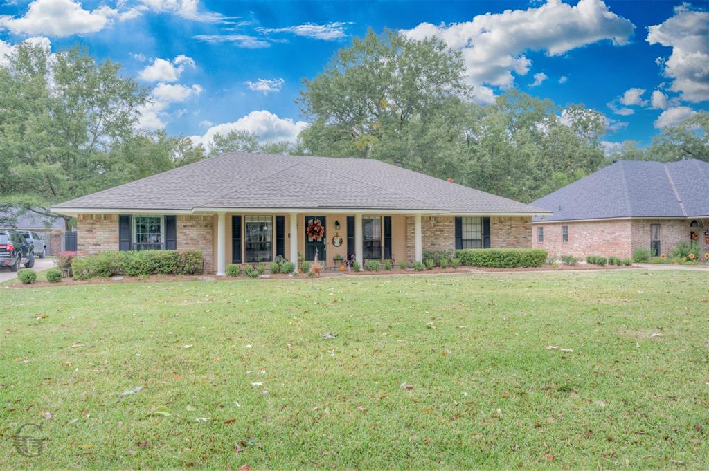 Woodlake South - Residential