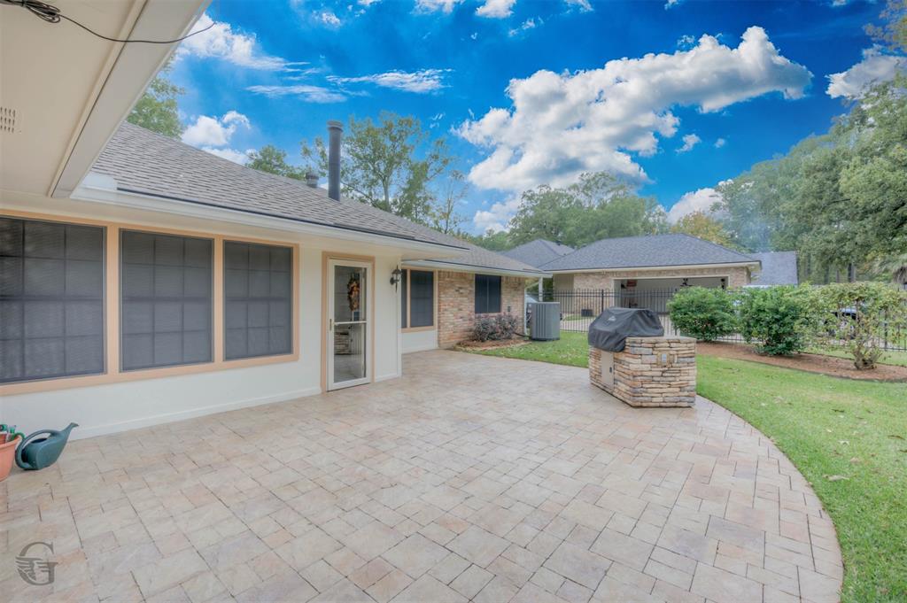 Woodlake South - Residential