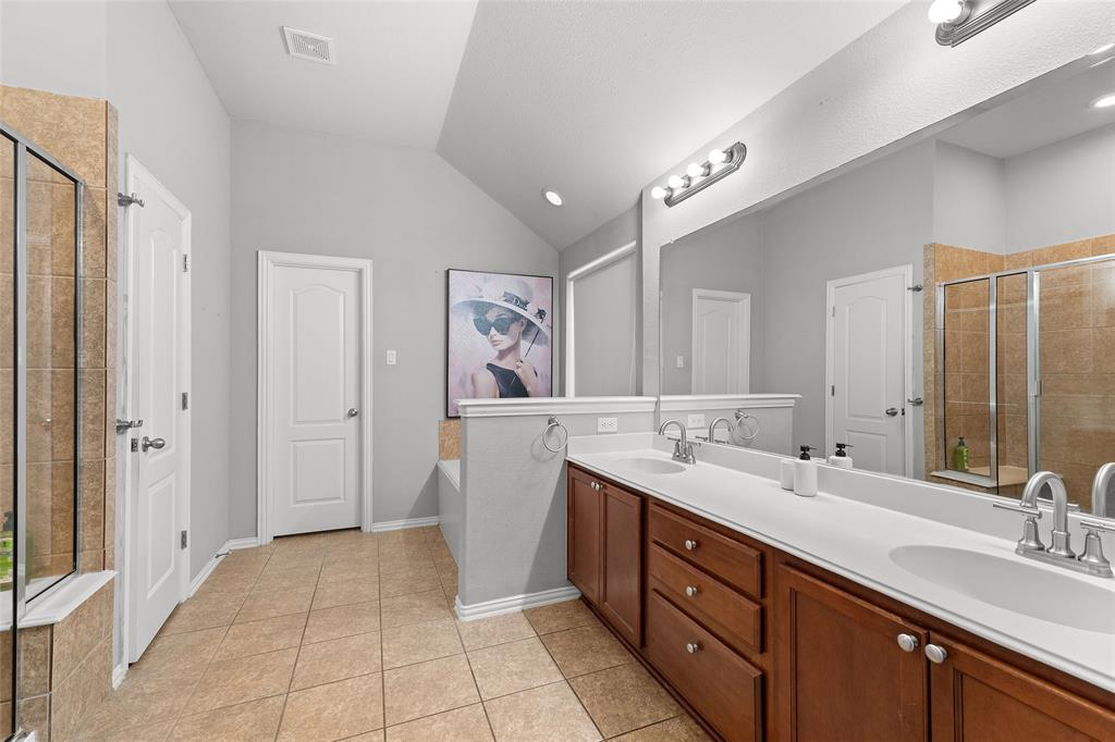 Oaks at North Lakeview Ph 1 - Residential