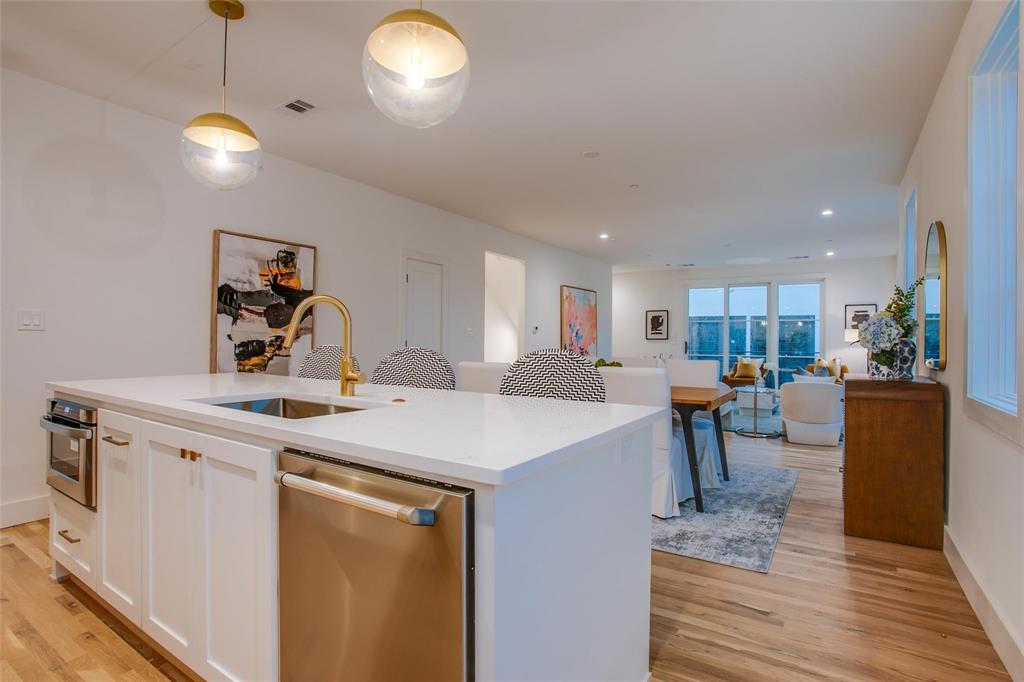 Lakeside - Residential