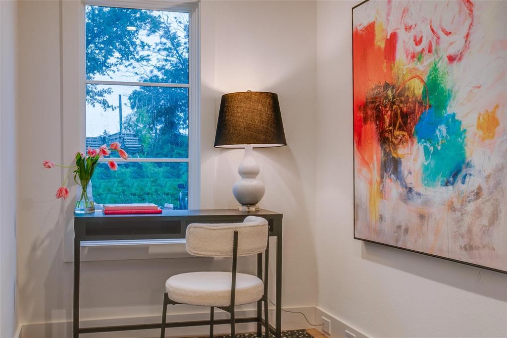 Lakeside - Residential