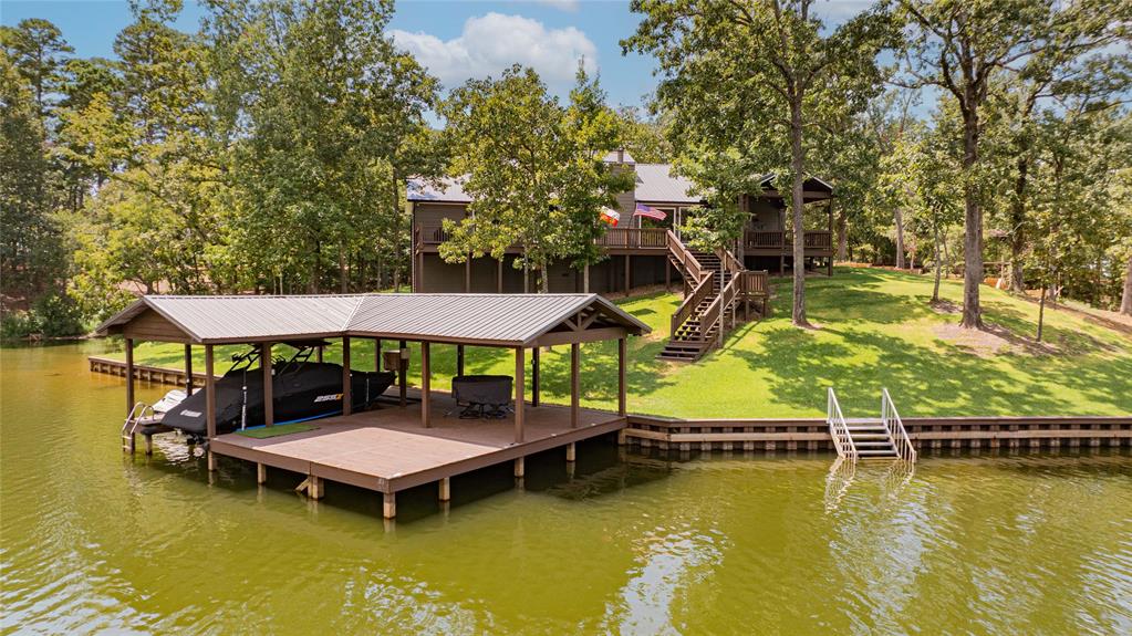 Thunderbird Point - Residential