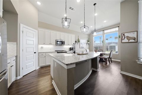 Photo of 2127 Mossbrook Drive, Royse City, TX 75189 (MLS # 21202065)