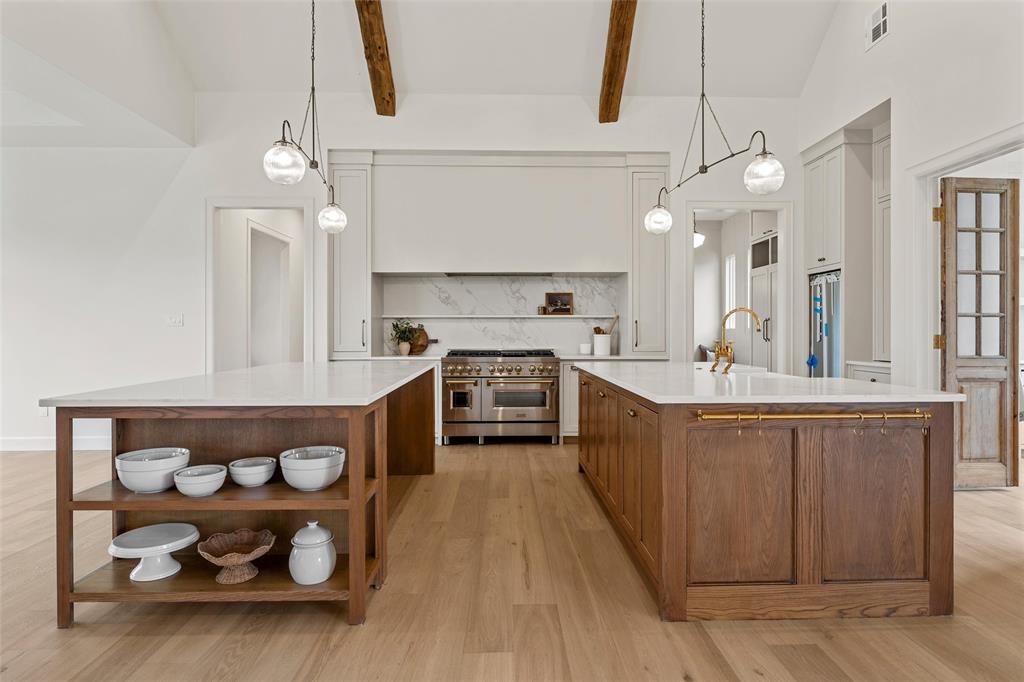 16 Independence Trail