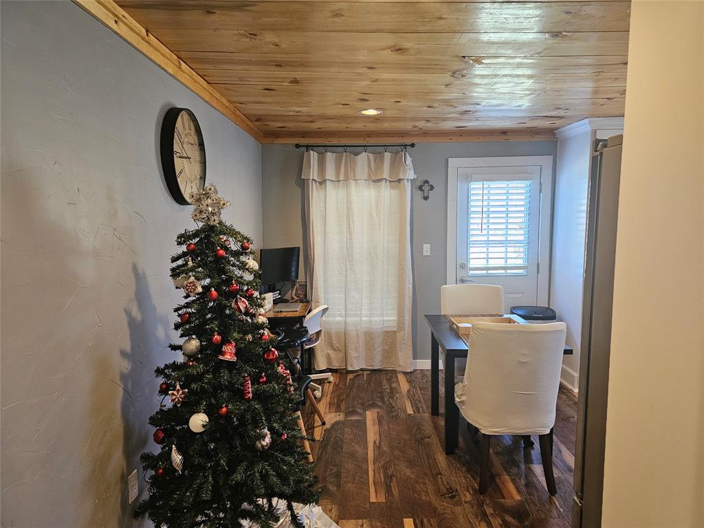 Woodland Hills - Residential