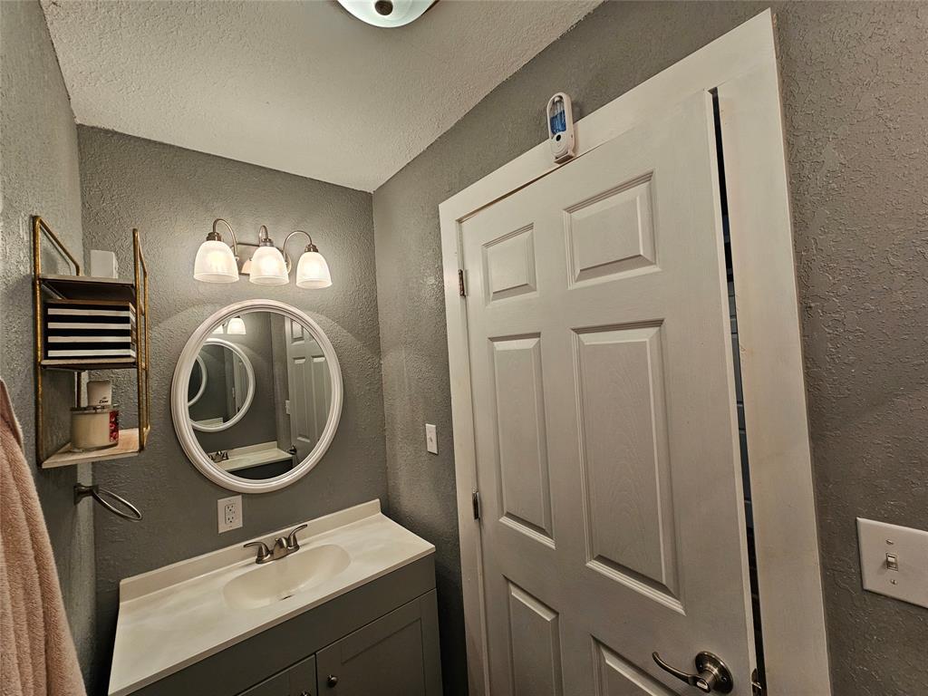 Woodland Hills - Residential