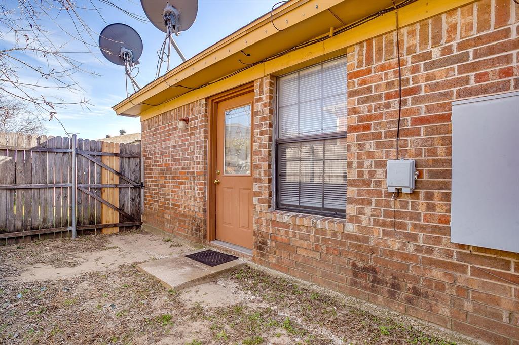 Hilltop Park Add - Residential Income