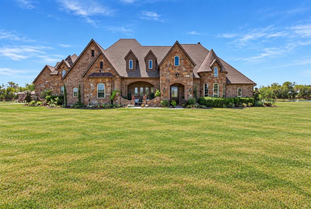 623 Calm Water Cove