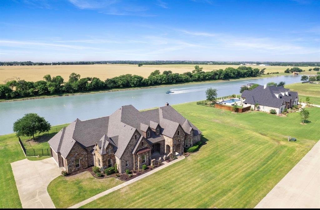 623 Calm Water Cove