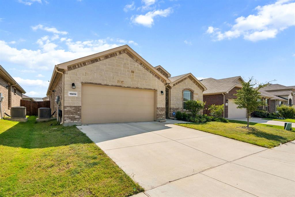 15812 Culford Lane