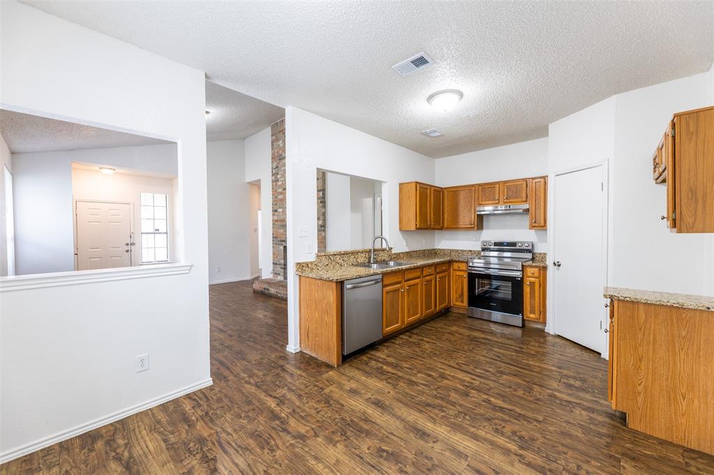 Hillside Oaks Ph 01 - Residential Lease