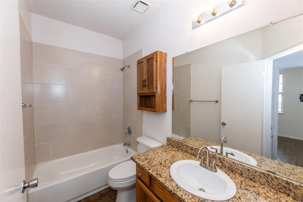 Hillside Oaks Ph 01 - Residential Lease