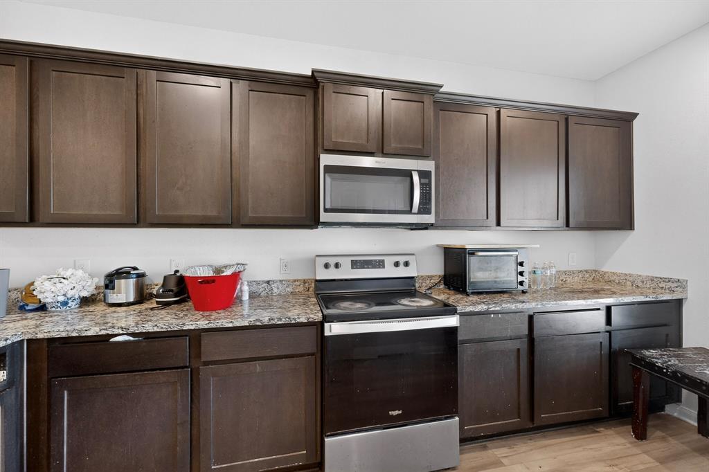 Chisholm Spgs Ph2 - Residential