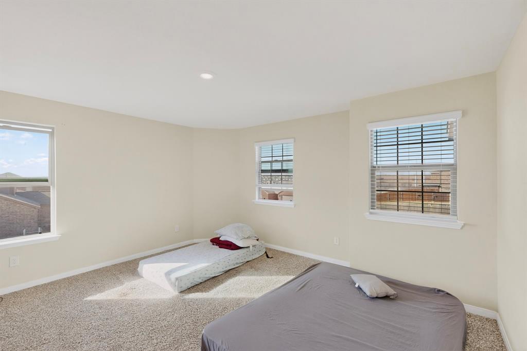 Chisholm Spgs Ph2 - Residential