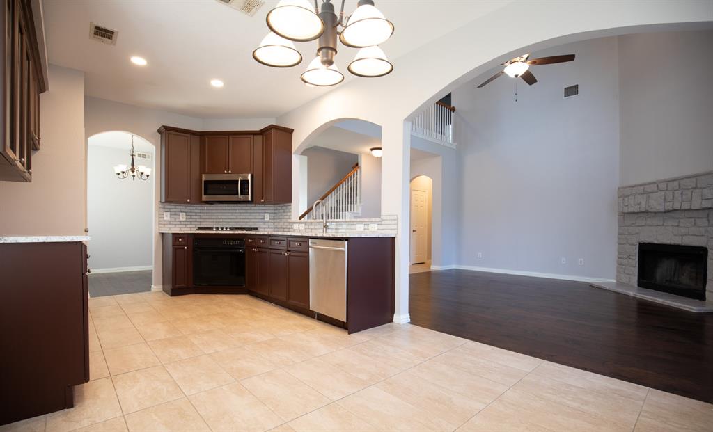 Wellington Of Flower Mound Ph - Residential Lease