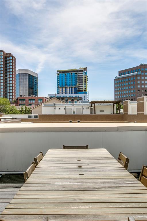 3210 Carlisle Street 27