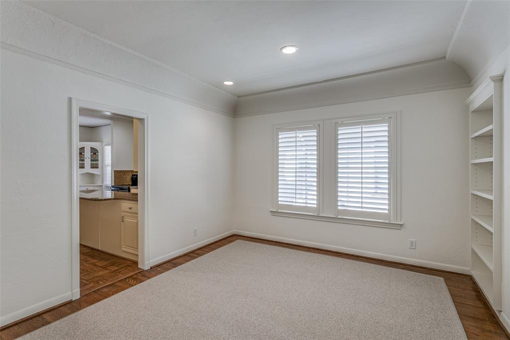 Preston Place 02 - Residential Lease