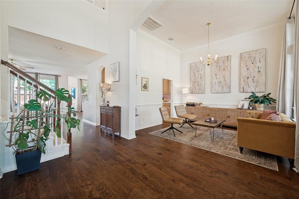 1924 Deercreek Drive