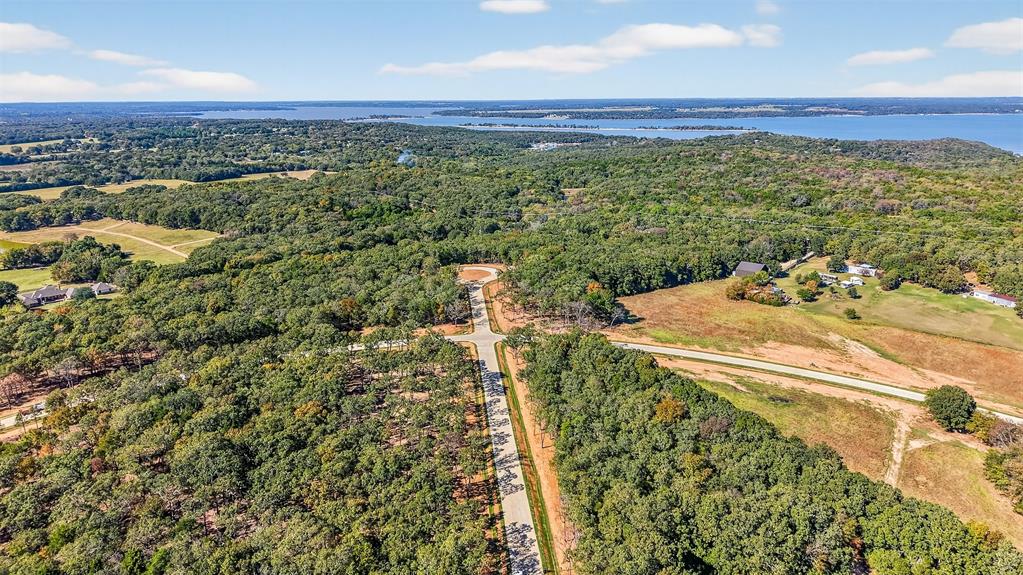 SPOUT SPRINGS - Land