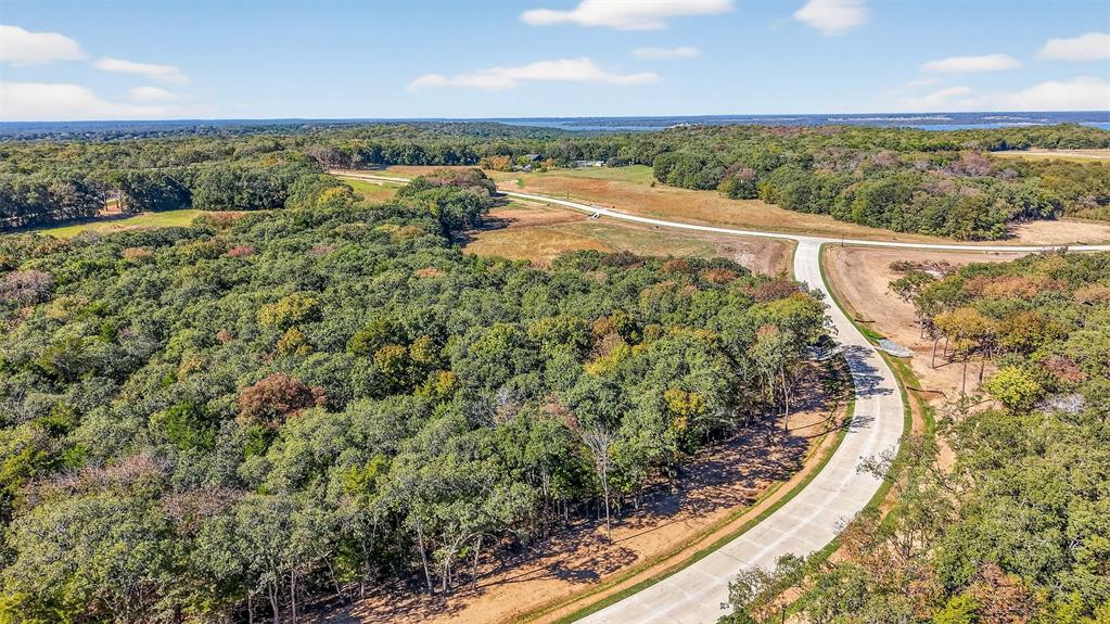 SPOUT SPRINGS - Land