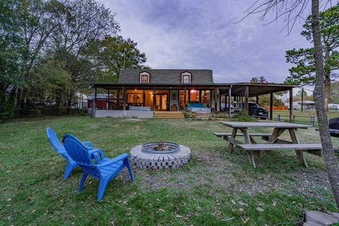 A home in Quinlan