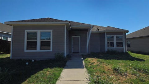 Photo of 4007 Wellington Street, Greenville, TX 75401 (MLS # 21370774)