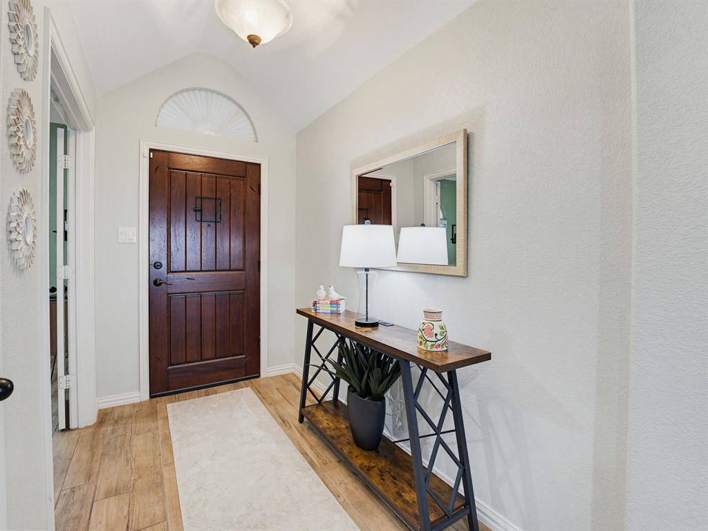 122 Highland Hills Boulevard