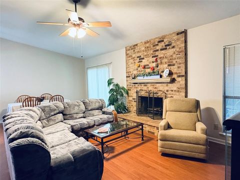 Photo of 2950 San Diego Drive, Dallas, TX 75228 (MLS # 21220750)