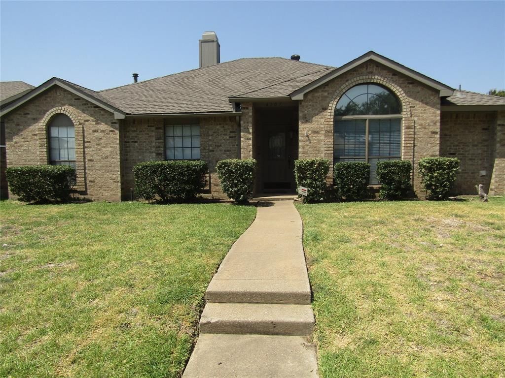 listing image 0