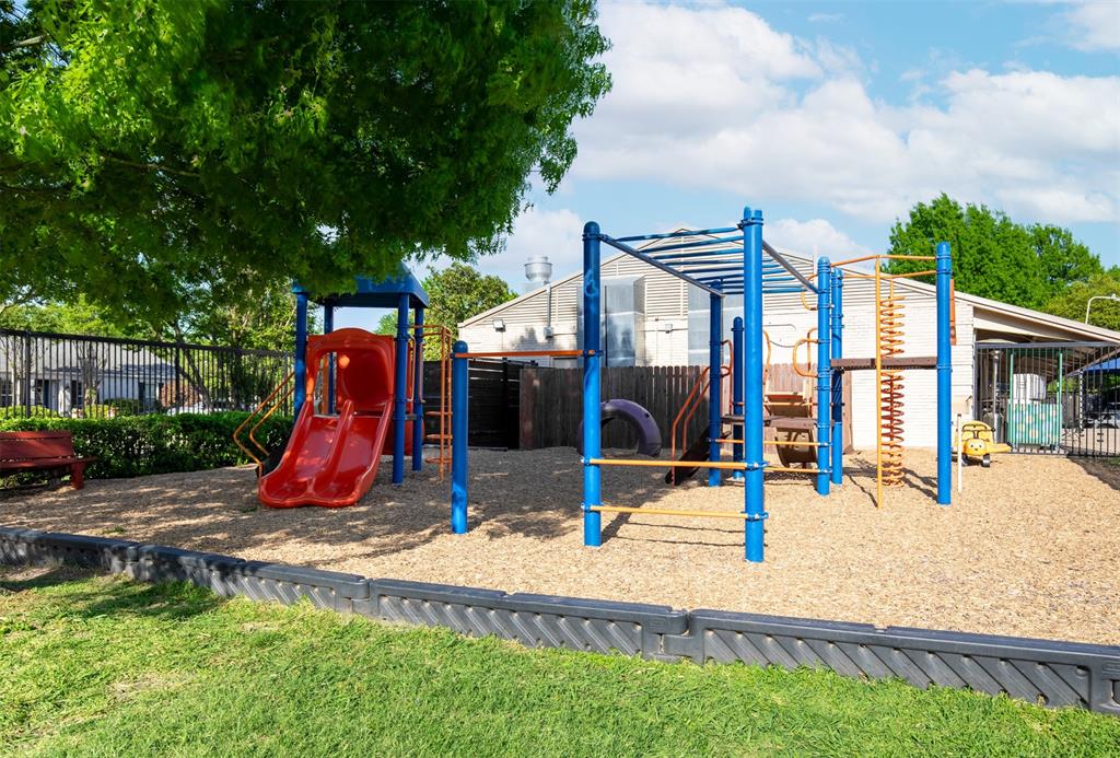 Sparkman Club Estates - Residential