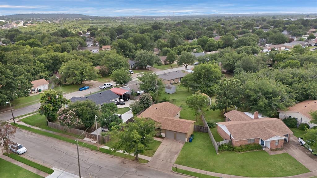 824 E Prairie View Road