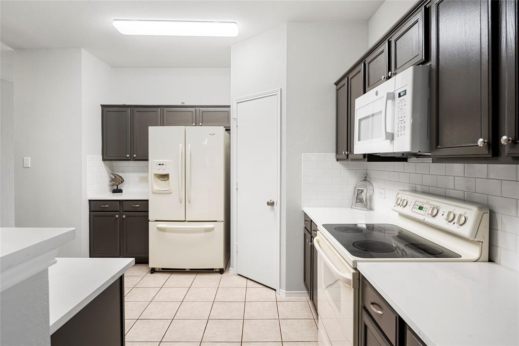 7900 Hidden Path Lane