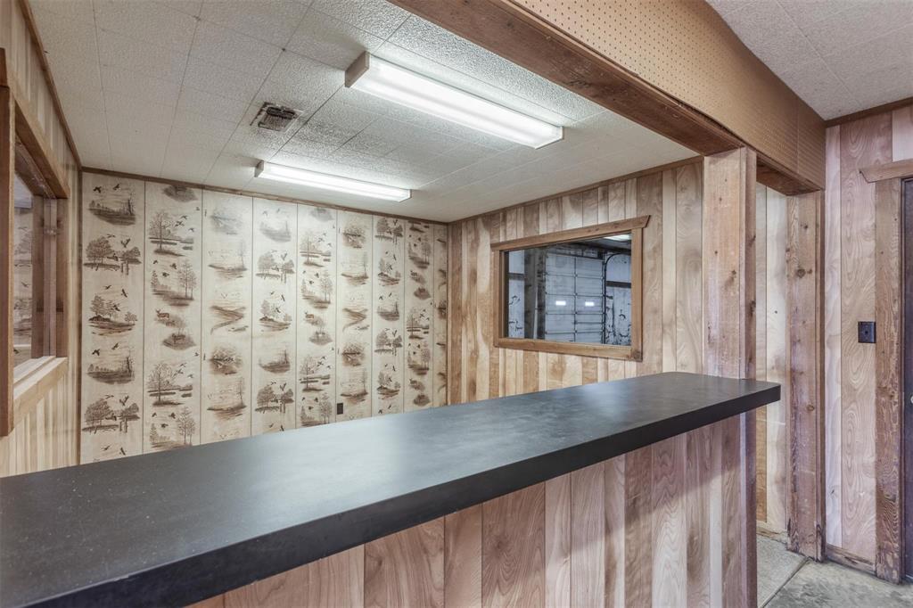 None - Commercial Lease