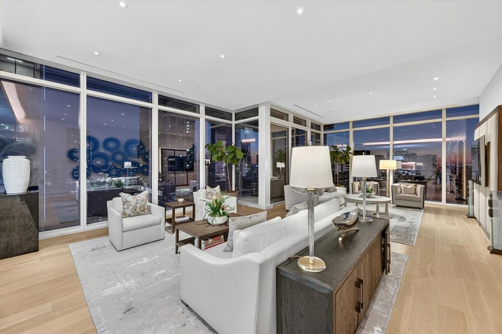 Arts Residences - Residential