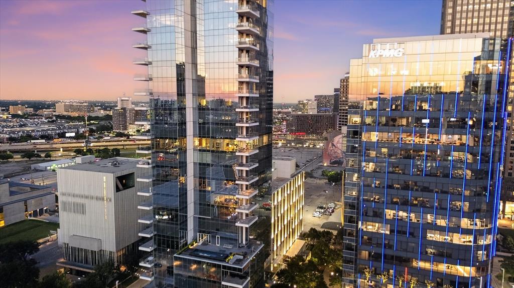 Arts Residences - Residential