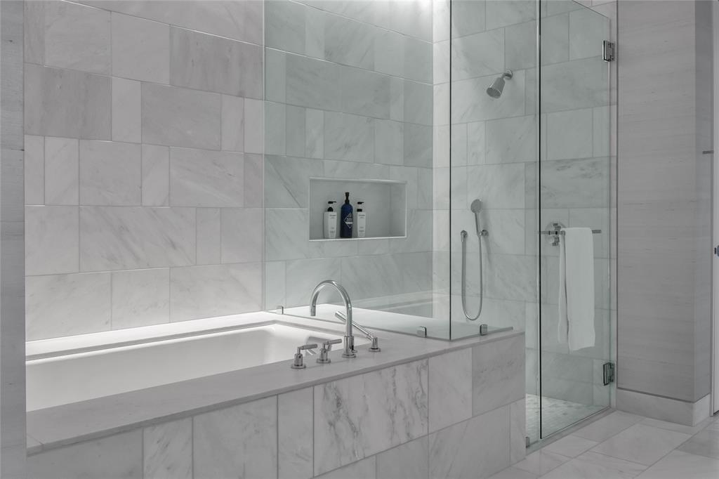 Arts Residences - Residential