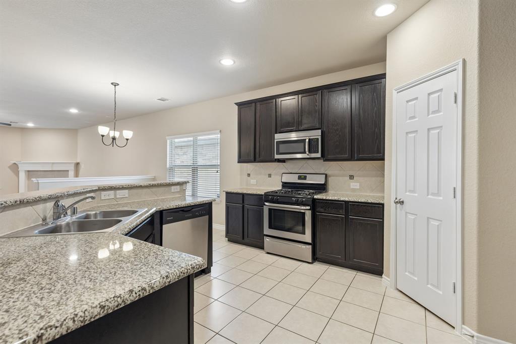 1916 Megan Creek Drive