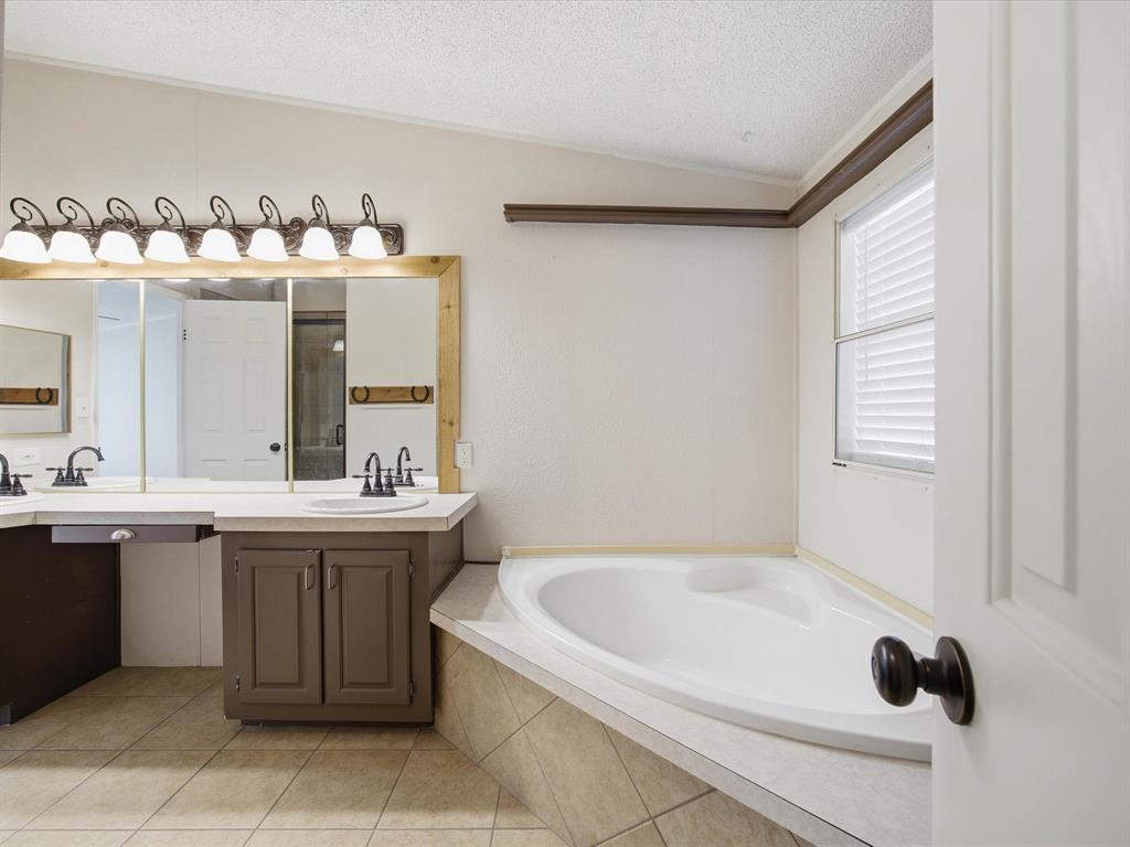 No Known Subdivision - Residential