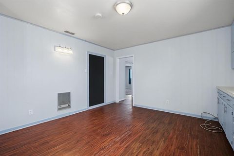Tiny photo for 611 N Richard Avenue, Rotan, TX 79546 (MLS # 21341283)