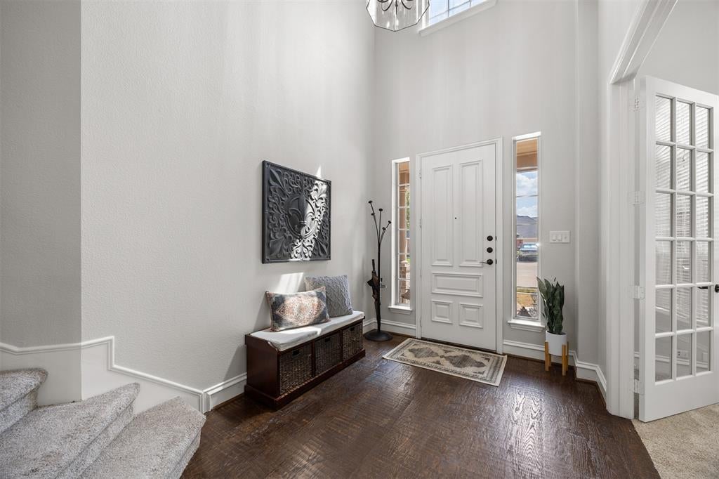 908 Woodhaven Drive