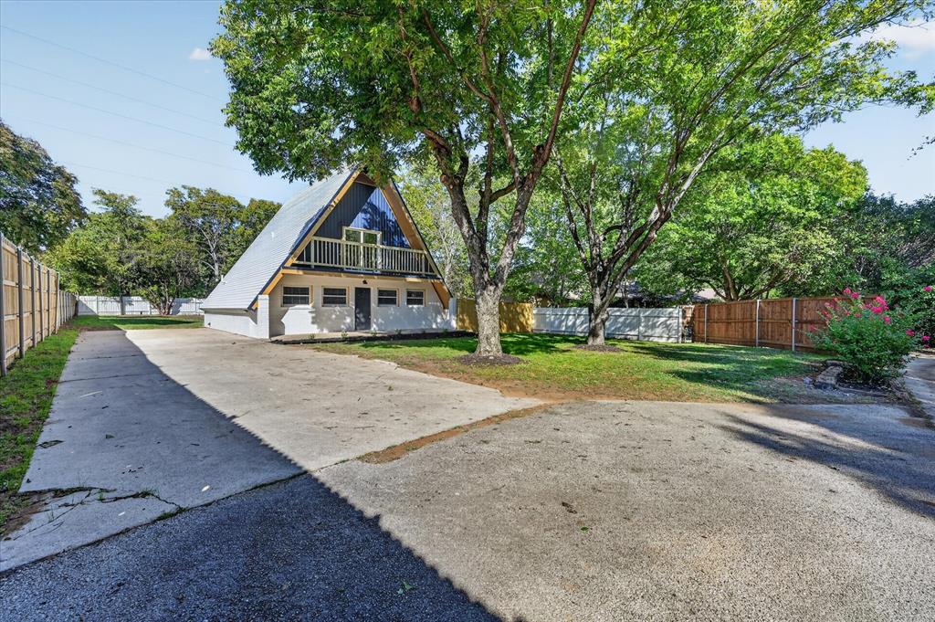 621 Turtledove Lane