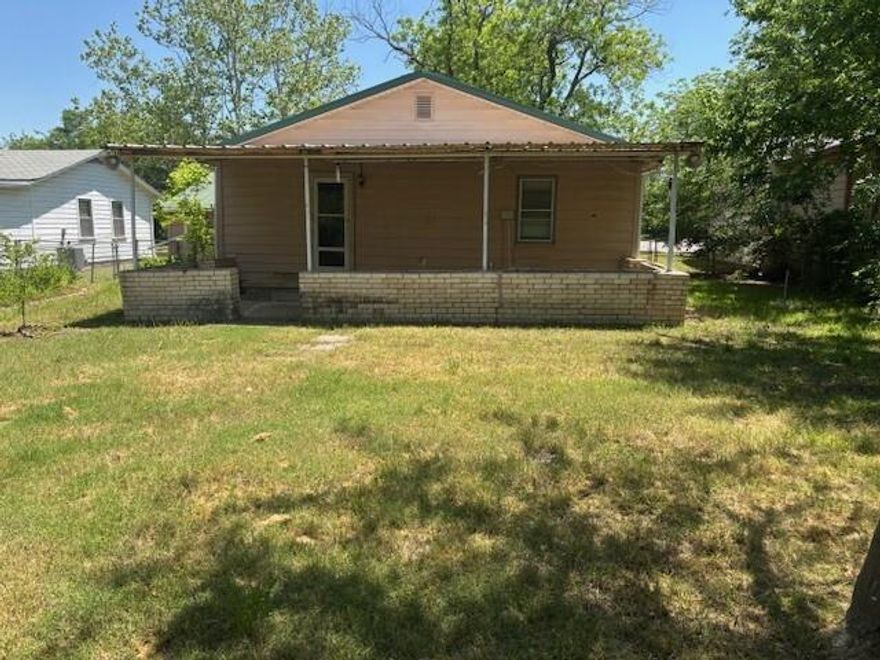 This charming and inviting home is nestled in the heart of Whitesboro, TX.
This delightful residence offers three spacious bedrooms and two full bathrooms, a large bonus living room with built-in shelves!  Luxury vinyl throughout the main space of the home for easy cleaning and carpeted bedroom for a soft landing out of bed. The large gally kitchen offers spacious cooking open to both living spaces. The washer and drier are located inside the home yet tucked neatly aside to make laundry a breeze!
This perfectly designed home will accommodate your lifestyle needs providing both comfort and functionality inside and outside. Back patio is covered for fully enjoyment of the outside.  There are two sizable storage sheds and covered parking for 3 vehicles! 
The property's prime location offers convenient access to local amenities, ensuring everything you need is just a short drive away.
Whether you're looking to relax or entertain, this home offers the perfect backdrop for all your activities. This charming rental is ready to welcome you with open arms.