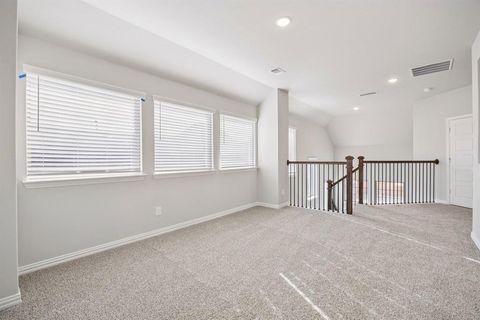 Tiny photo for 4005 Allred Drive, Heartland, TX 75114 (MLS # 21198294)