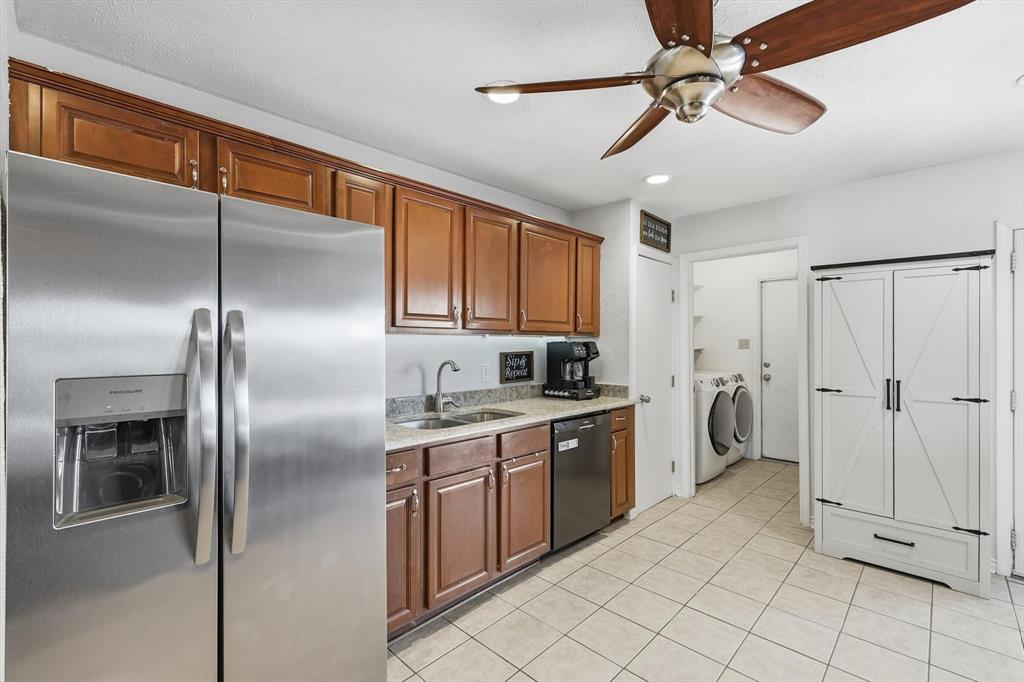 Colony 15 - Residential