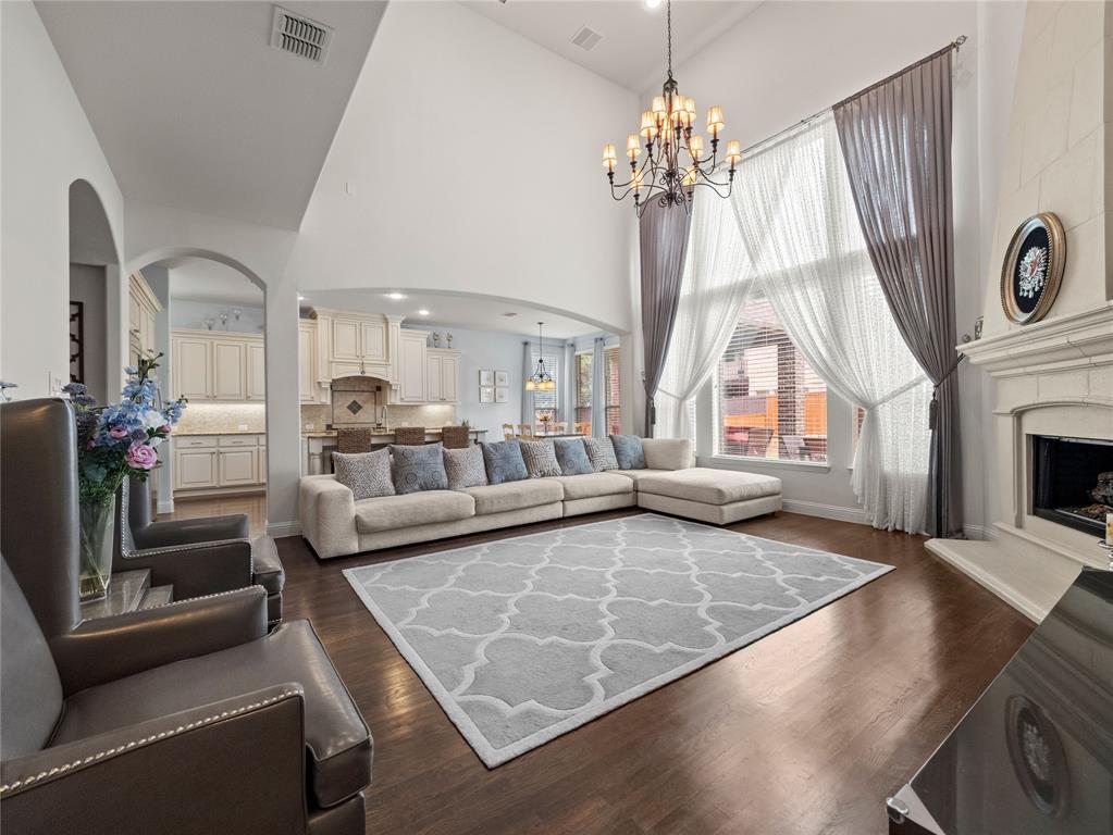 1504 Cayman Drive