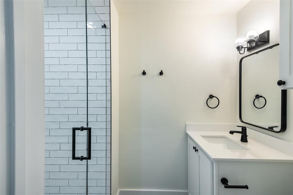 Hillcrest Homes 04 - Residential Lease